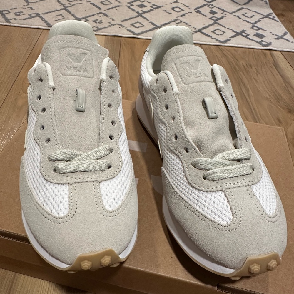 Veja Rio Branco white Pierre Natural